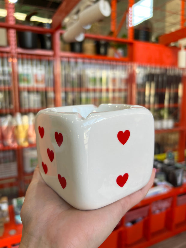 LUCKY HEART DICE ASHTRAY