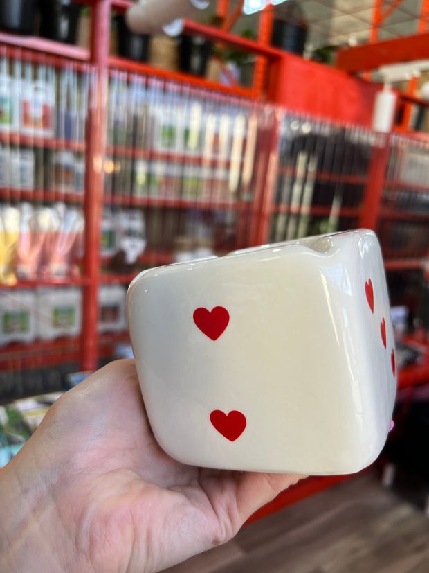 LUCKY HEART DICE ASHTRAY